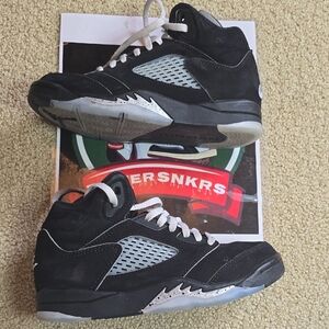 JORDAN 5 REtro Black Metalic